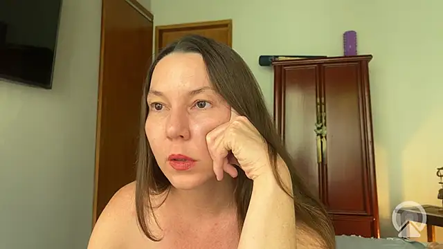 Snapshot of kittycat4you chatting on December 16, 6:40 am kittycat4you online show from December 16, 6:40 am