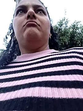 Snapshot of miss__aithana chatting on August 1, 11:14 pm miss aithana online show from August 1, 11:14 pm