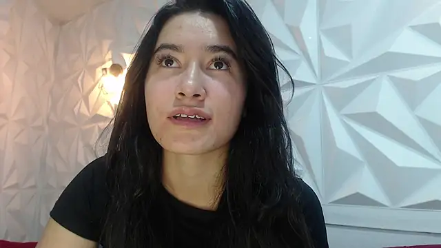 sara hoffman 4 online show from June 24, 2:16 pm