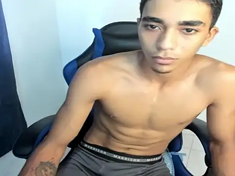 alien bigck online show from July 23, 3:32 pm
