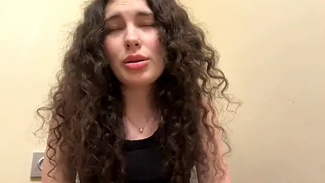 runawyin online show from June 28, 7:09 pm