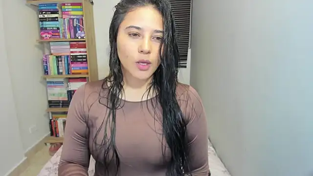 foxwen online show from August 7, 2:13 am