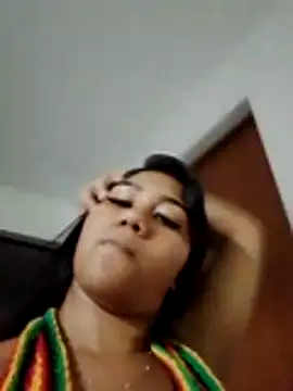 Snapshot of indiazinha__ chatting on July 19, 4:05 am indiazinha online show from July 19, 4:05 am