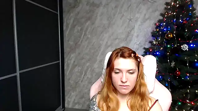 Reginasmilee online show from December 21, 1:07 pm