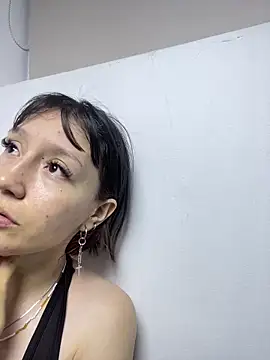 im lizzy17 online show from June 30, 4:35 am