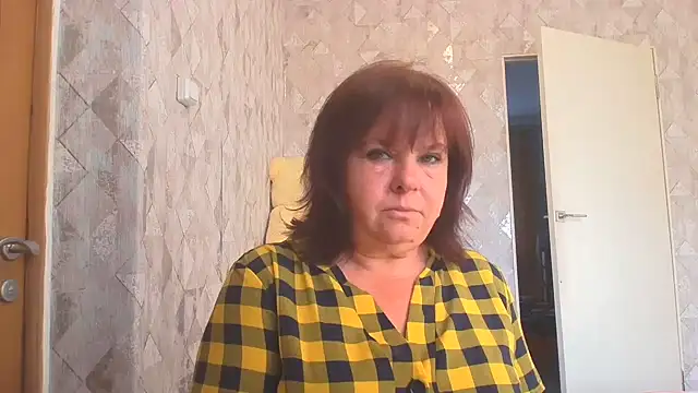 HannahAna39 online show from August 9, 4:39 am