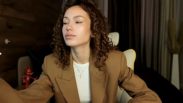 voxlesss online show from July 13, 5:21 am