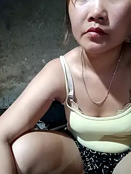 Snapshot of Emma-18h chatting on July 20, 12:40 pm Emma-18h online show from July 20, 12:40 pm