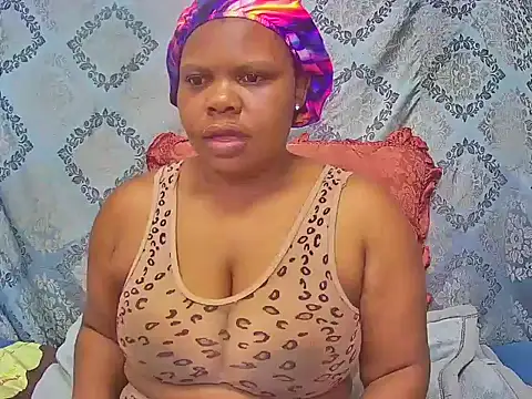 Snapshot of AngelinaX01 chatting on July 12, 5:15 pm AngelinaX01 online show from July 12, 5:15 pm