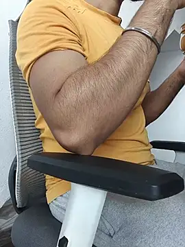 8inch hunk19 online show from August 2, 6:12 am