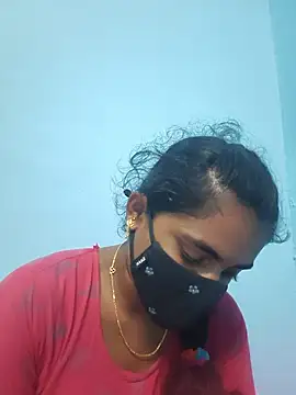 Snapshot of Megavarthinii chatting on June 23, 7:12 pm Megavarthinii online show from June 23, 7:12 pm