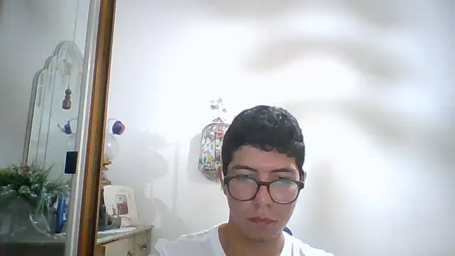 princeYassin 007 online show from June 24, 8:30 pm