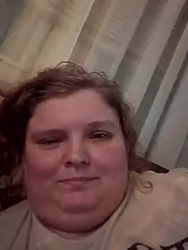 Snapshot of Velvet_Tithe chatting on July 10, 4:06 am Velvet Tithe online show from July 10, 4:06 am