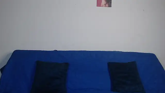 scarlett-cortez online show from July 3, 6:53 am