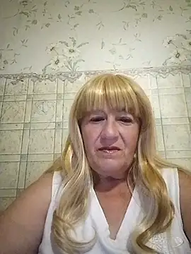 EmmaSwan555 online show from July 7, 10:14 pm