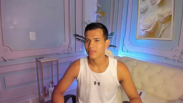 Noah sexhotty online show from June 26, 2:27 am