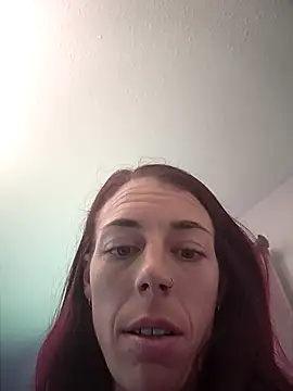 Elliehopp online show from July 10, 6:43 pm
