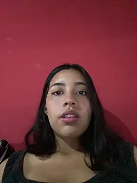 camilainocente69 online show from July 16, 9:21 pm