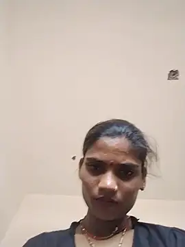 Snapshot of Ishani_sharmaa chatting on July 18, 7:01 am Ishani sharmaa online show from July 18, 7:01 am
