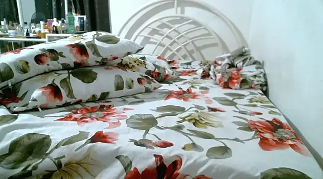 Snapshot of dominant_mistress69 chatting on January 23, 12:19 pm dominant mistress69 online show from January 23, 12:19 pm