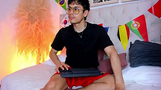 Drake Sato online show from July 8, 3:22 am