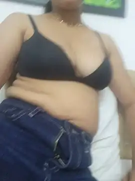 sanvi0 online show from July 8, 3:05 pm