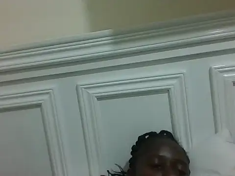 Snapshot of medinakyla chatting on July 24, 3:21 pm medinakyla online show from July 24, 3:21 pm