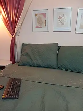 Kiba   online show from July 1, 1:02 pm