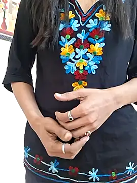 Snapshot of _sneha_sharma_ chatting on July 3, 9:48 am sneha sharma online show from July 3, 9:48 am