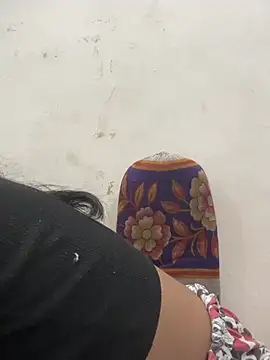 Snapshot of Kiransingh51 chatting on July 15, 7:35 am Kiransingh51 online show from July 15, 7:35 am