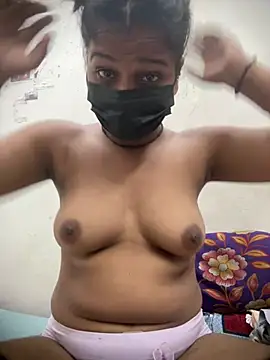 Snapshot of Kiransingh51 chatting on July 15, 7:52 pm Kiransingh51 online show from July 15, 7:52 pm