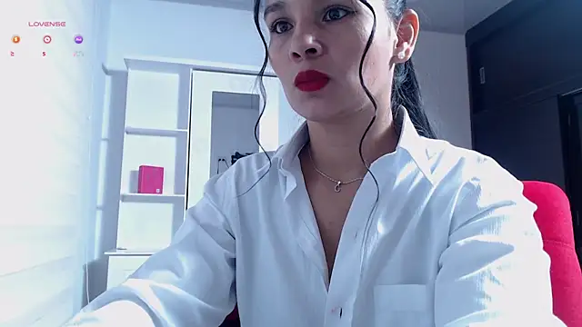 cristalmiel online show from July 4, 11:16 am