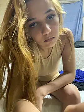 amandablonde49 online show from July 7, 4:11 pm
