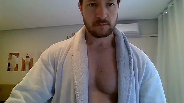 Snapshot of Mrgray28 chatting on July 3, 1:06 pm Mrgray28 online show from July 3, 1:06 pm