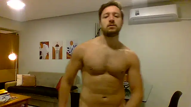Snapshot of Mrgray28 chatting on July 6, 12:07 am Mrgray28 online show from July 6, 12:07 am