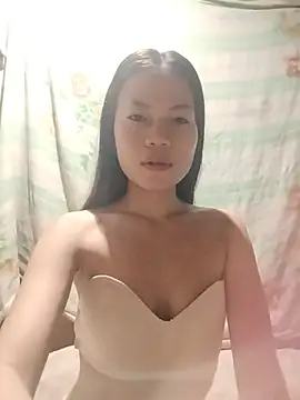 Snapshot of andreahxx chatting on July 13, 3:48 pm andreahxx online show from July 13, 3:48 pm