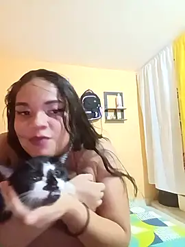 Snapshot of Cristina-Evans chatting on July 17, 4:52 am Cristina-Evans online show from July 17, 4:52 am