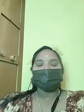Snapshot of MagicGirlSwetha chatting on July 22, 6:38 am MagicGirlSwetha online show from July 22, 6:38 am