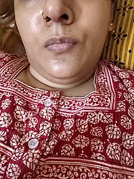 arushi9490 online show from July 5, 8:10 am