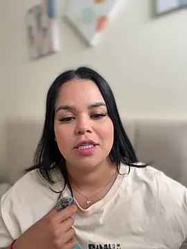 AliceStarshine online show from February 22, 5:11 pm