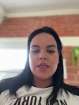 AliceStarshine online show from March 8, 4:00 pm