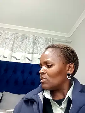 Snapshot of Darkberry124 chatting on July 9, 4:44 pm Darkberry124 online show from July 9, 4:44 pm