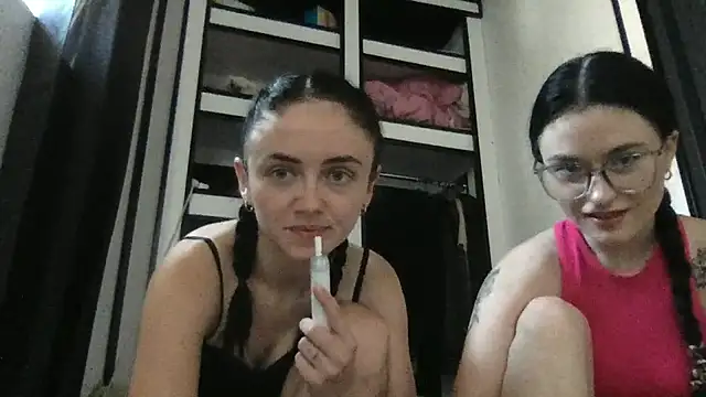 Venesuelalo  online show from July 17, 11:06 am