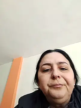 Snapshot of valeria1883 chatting on July 11, 6:21 pm valeria1883 online show from July 11, 6:21 pm