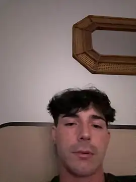 Snapshot of djsjssjjh chatting on August 1, 1:27 am djsjssjjh online show from August 1, 1:27 am