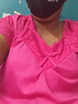 Snapshot of tamilrose143 chatting on July 11, 2:09 pm tamilrose143 online show from July 11, 2:09 pm