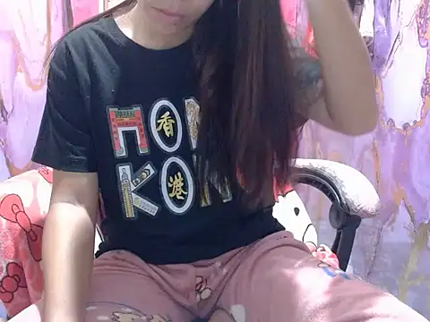 Urhot sexy yassy online show from July 14, 1:08 am
