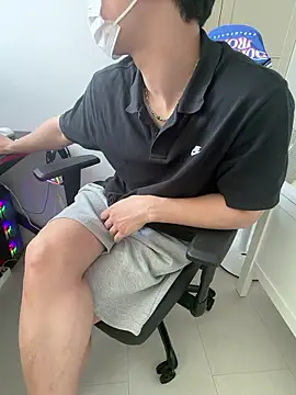 kr hotguy1 online show from July 8, 12:26 am