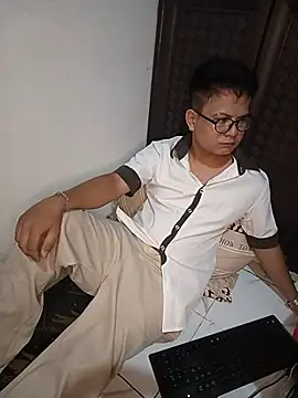 Cedrick68 online show from July 7, 3:49 pm