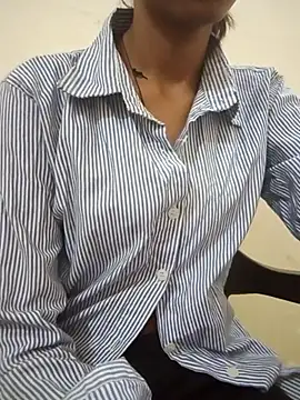 Snapshot of Anjal_hot-00 chatting on July 14, 5:01 am Anjal hot-00 online show from July 14, 5:01 am